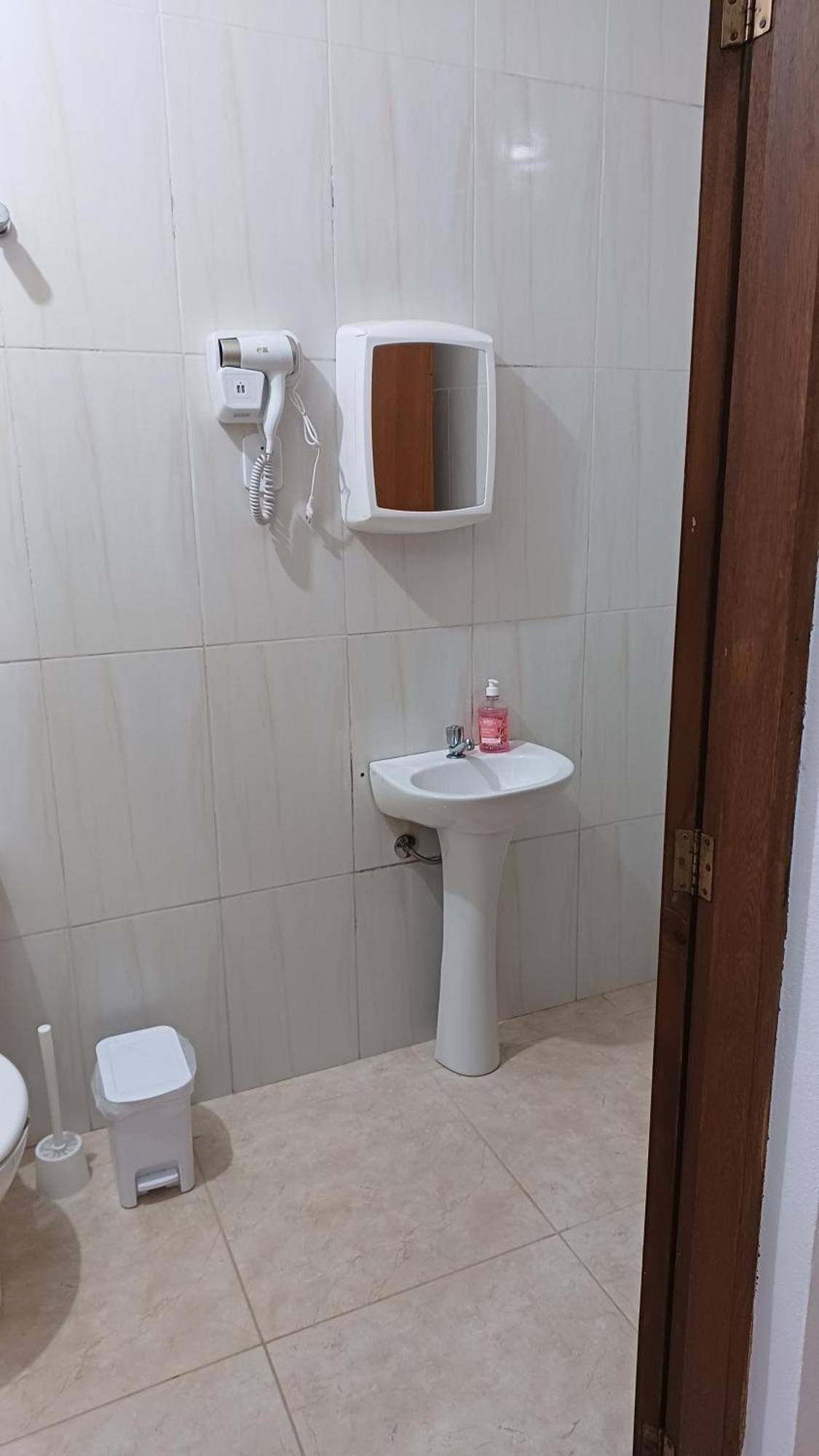 Hospedagem Roger Carvalho Cunha Buitenkant foto